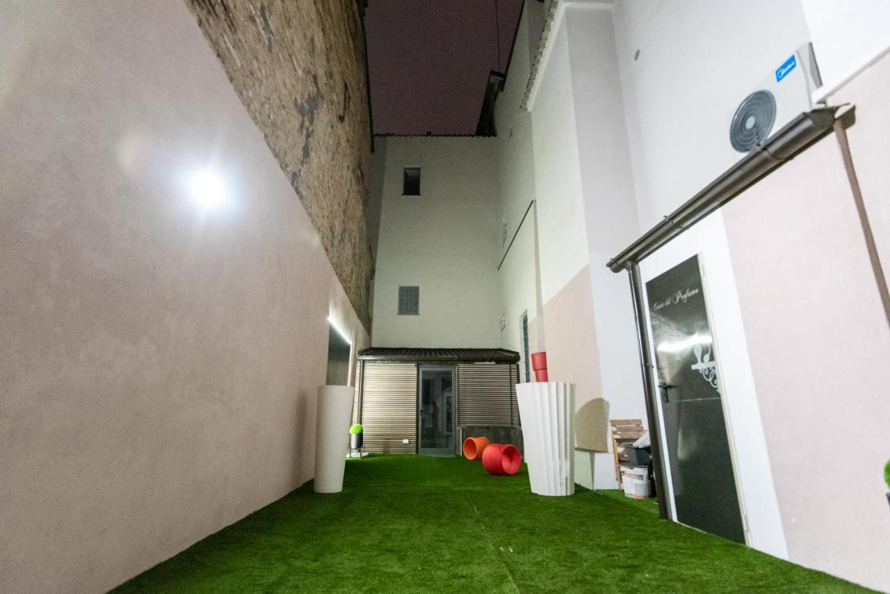 Casa Del Profumo Hotel Piacenza Exterior photo